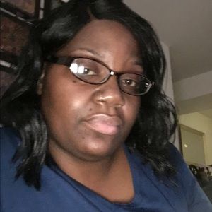 Meet your Posher, Stacey